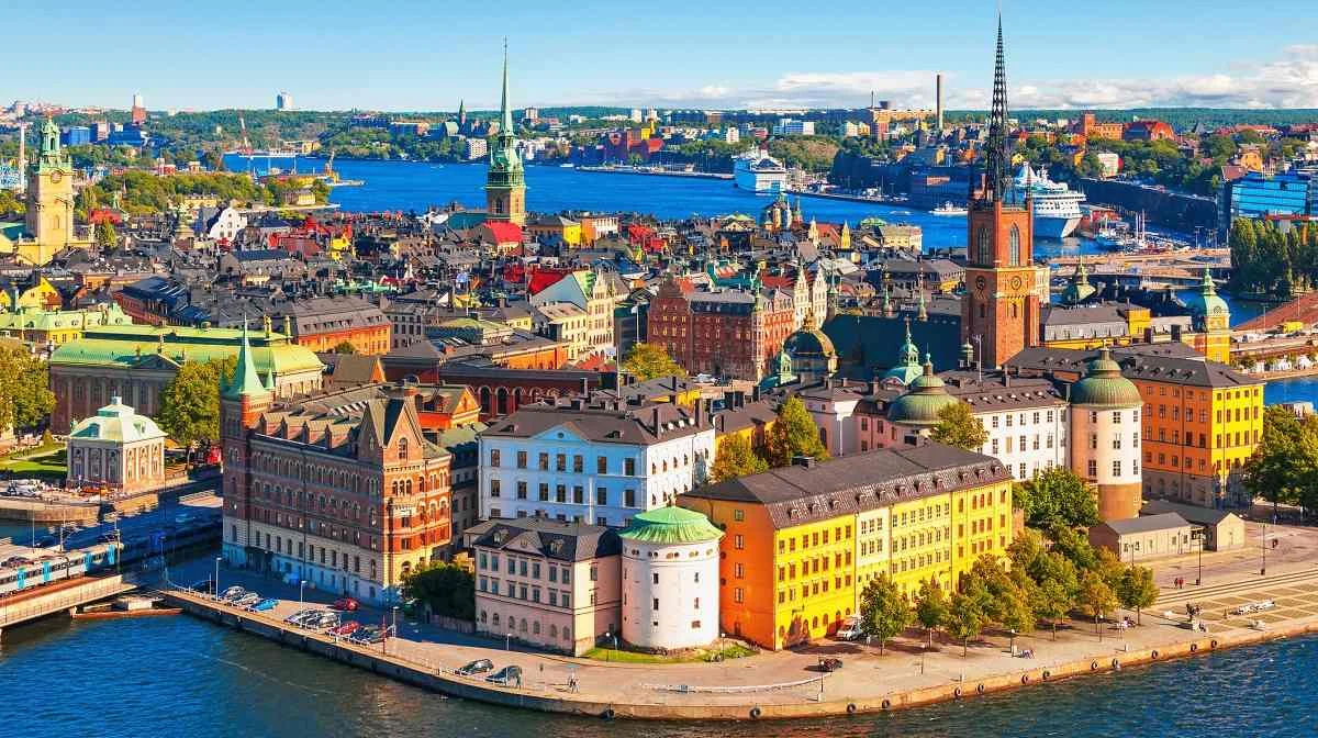Moving to Sweden from Canada